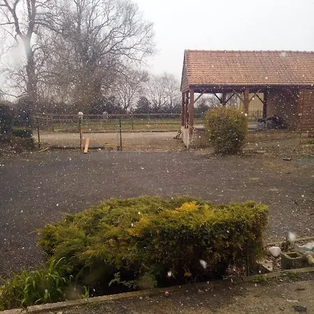 Maison A La Campagne 度假居